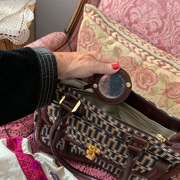 Tory Burch Tote - Picture 1 of 9